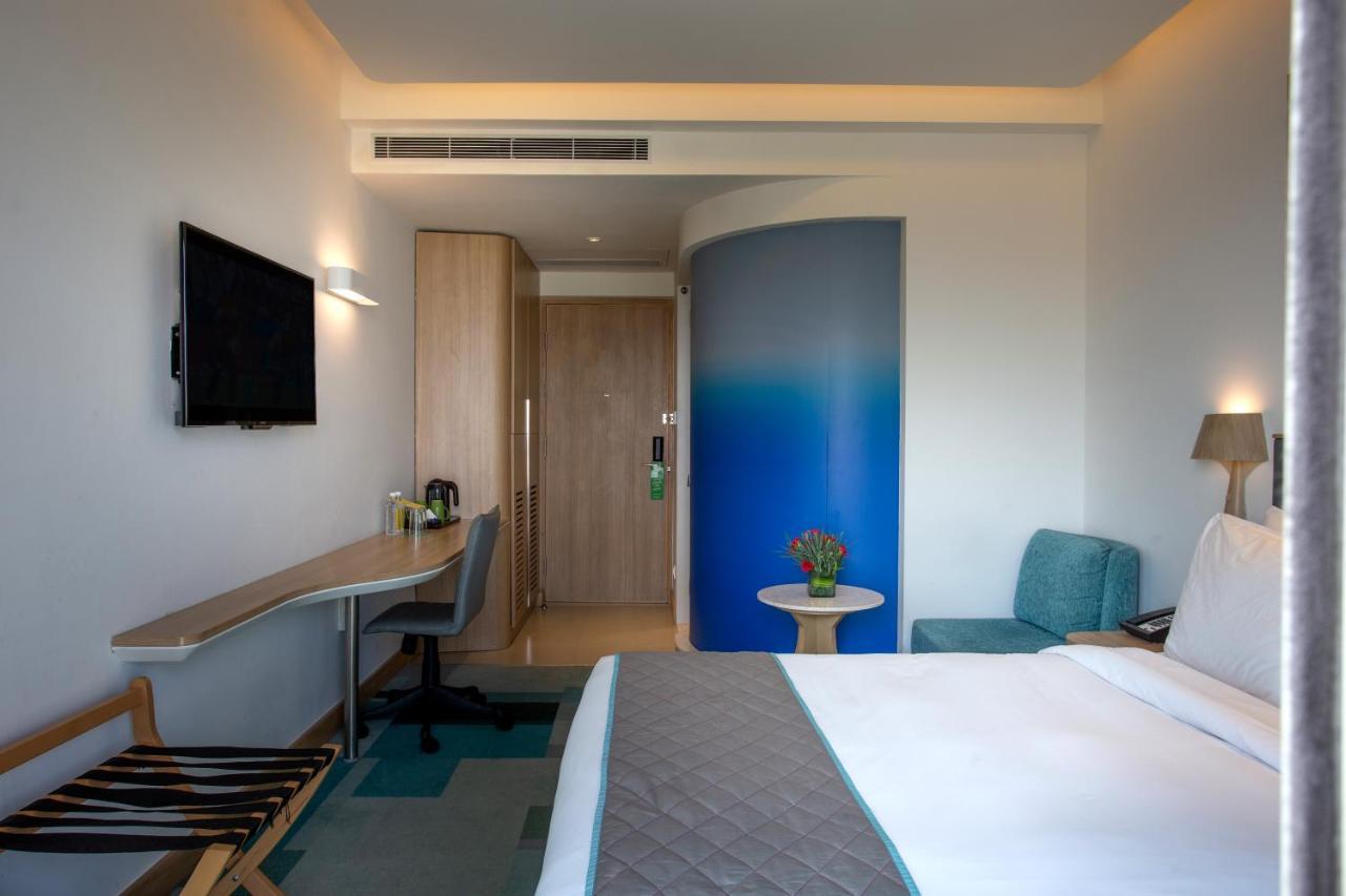 Holiday Inn Bengaluru Racecourse By Ihg Exterior foto