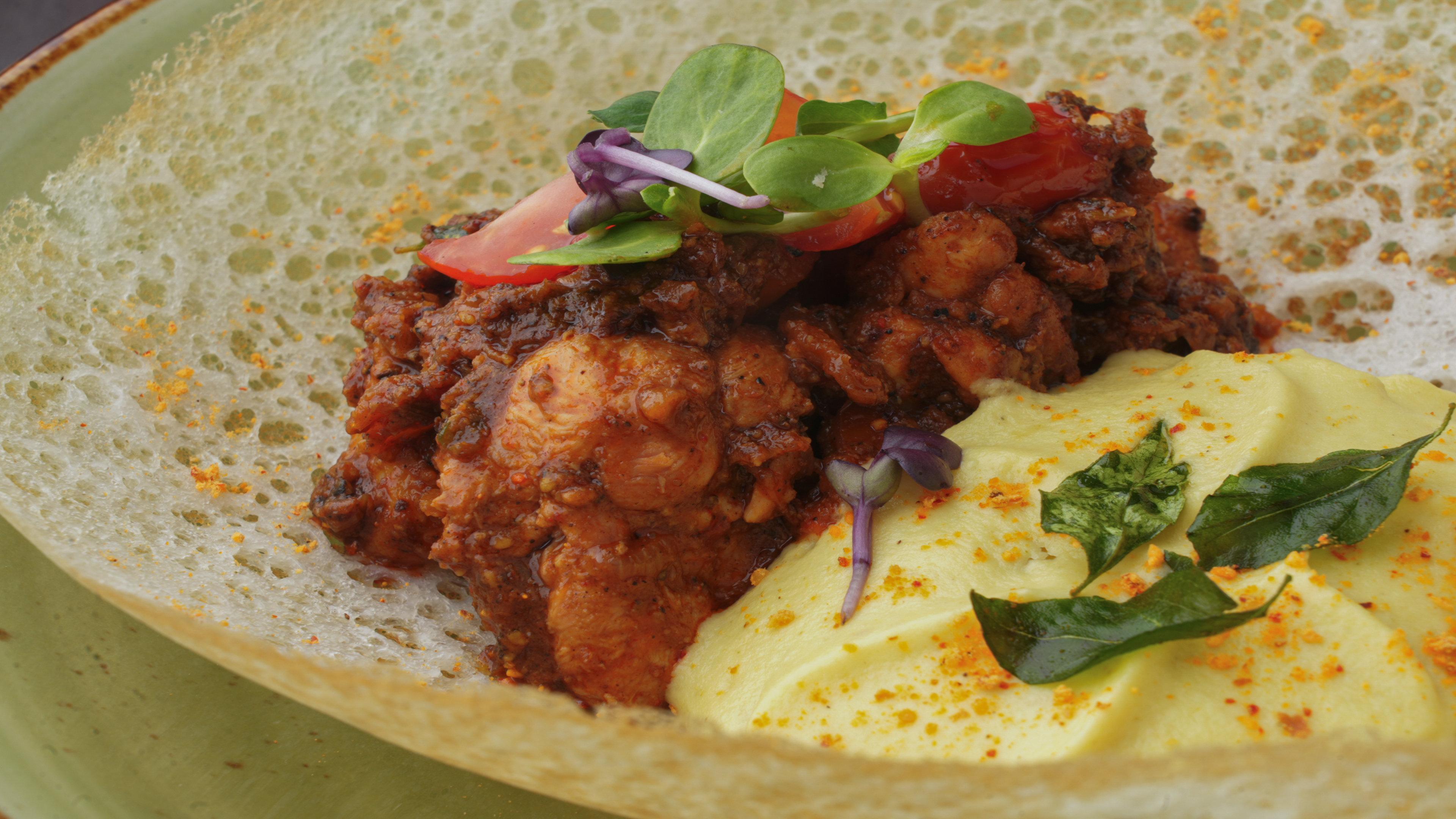 Holiday Inn Bengaluru Racecourse By Ihg Exterior foto A vegan meal at the restaurant